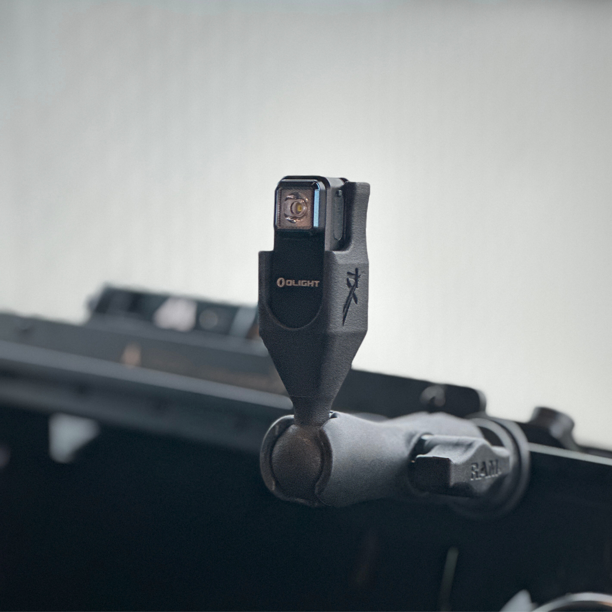 Olight Oclip Mount Navilight – Cockpit Light for Vans | RAM 1” Ball Compatible