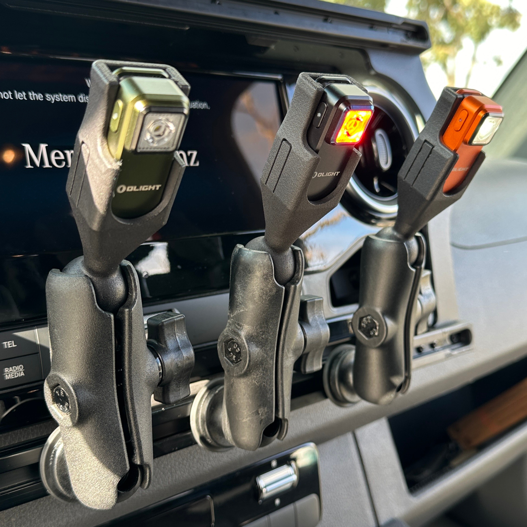 Olight Oclip Mount Navilight – Cockpit Light for Vans | RAM 1” Ball Compatible