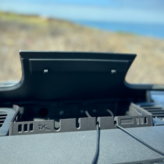 Mercedes Sprinter Charge Groove Dash Cable Organizer (VS30 2019+) – Terra X