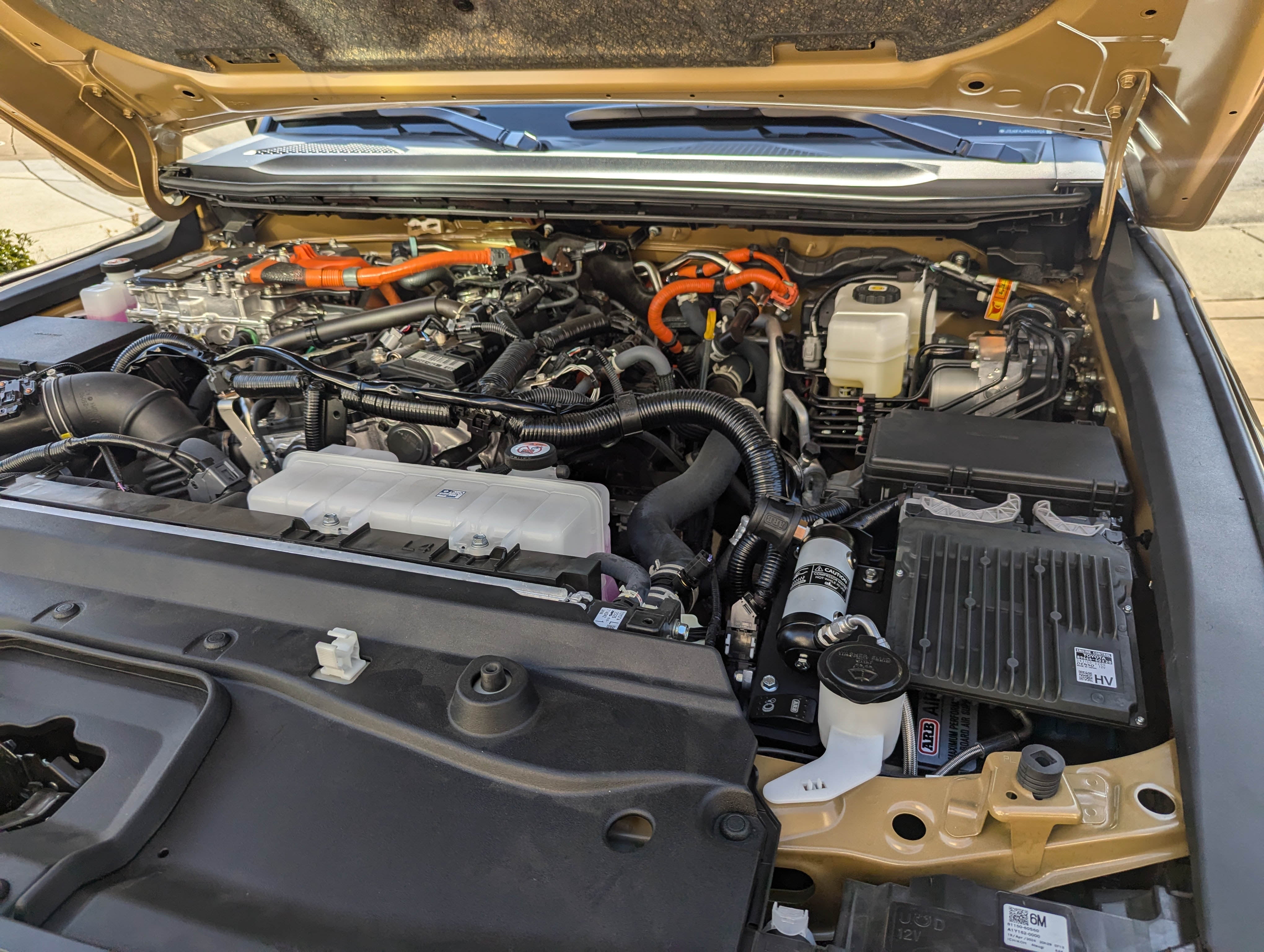 CAtuned Off-Road ARB Twin Air Compressor with Mount for Toyota Tacoma