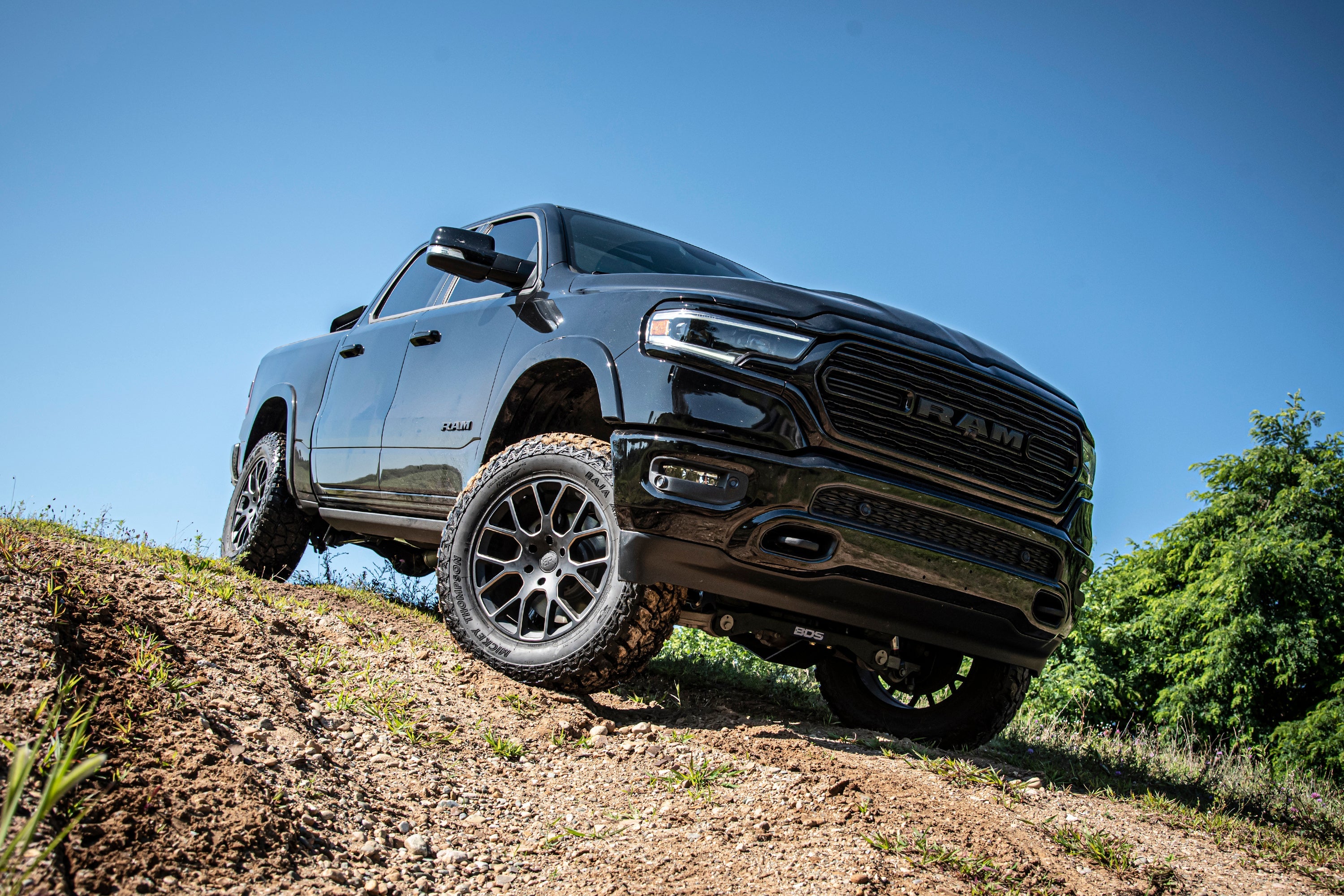 BBDS Suspension 4 Inch Lift Kit FOX 2.5 Performance Elite Coilover Ram 1500 4WD (2019-2024)