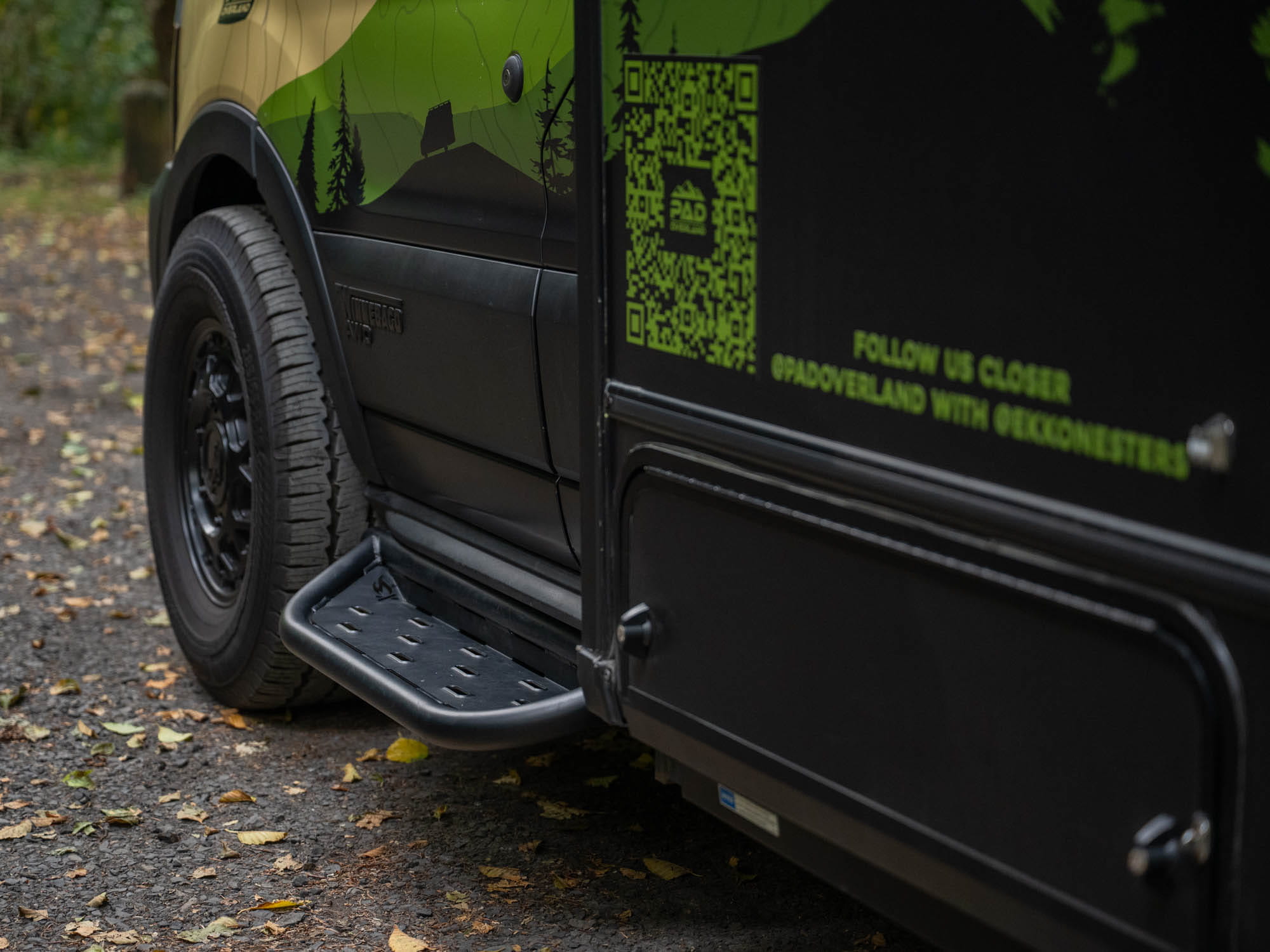 Winnebago Ekko Transit Side Steps