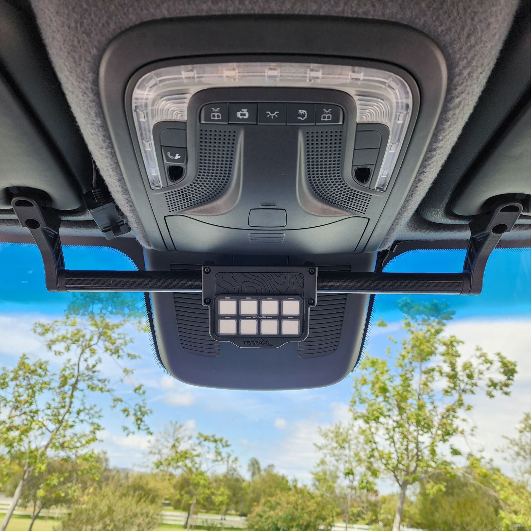 Terra X Switch-Pros VISORDOK Tube Mounting Plate for Mercedes Sprinter