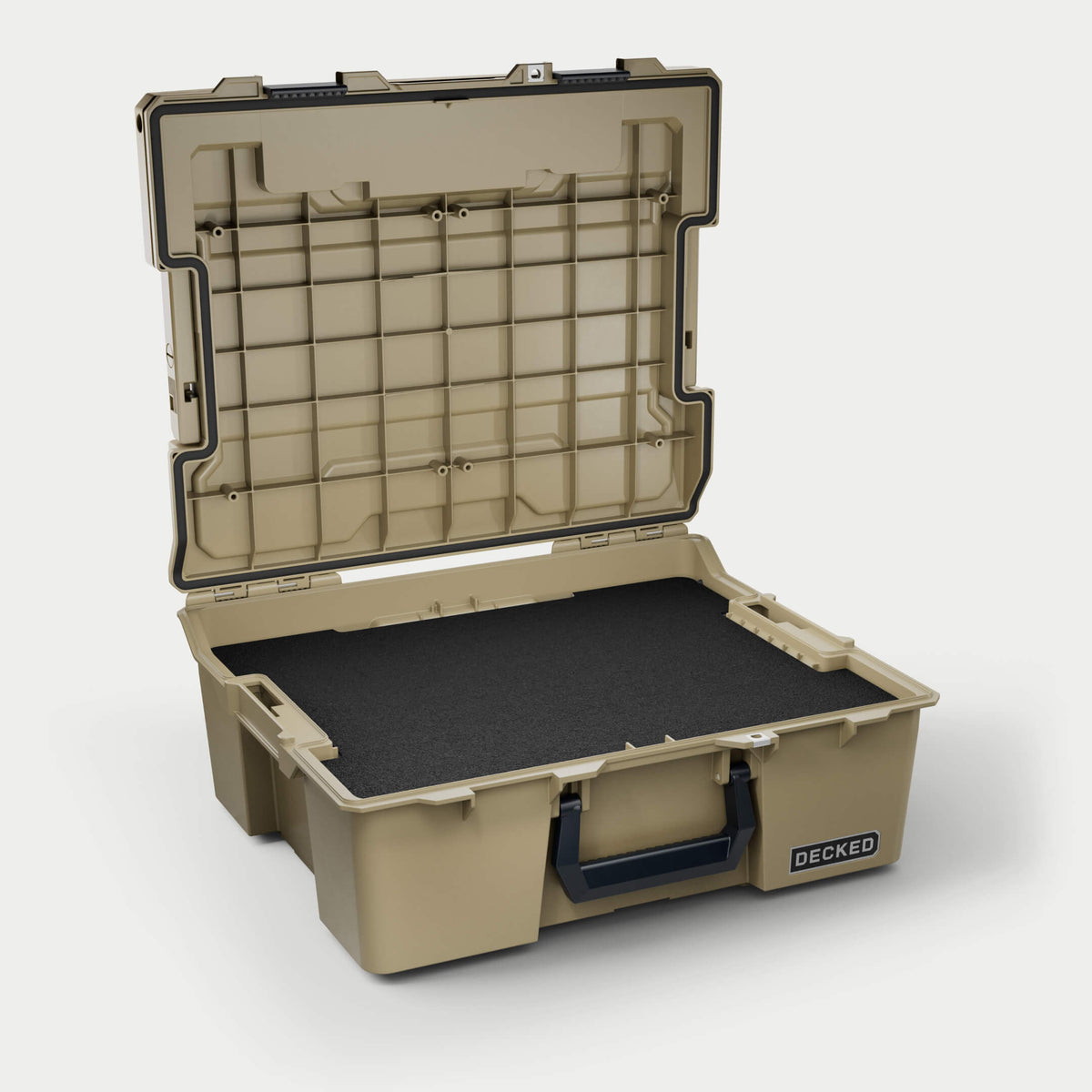 [A0021-HRFM-BLK] Halfrack 32 open with custom foam inside