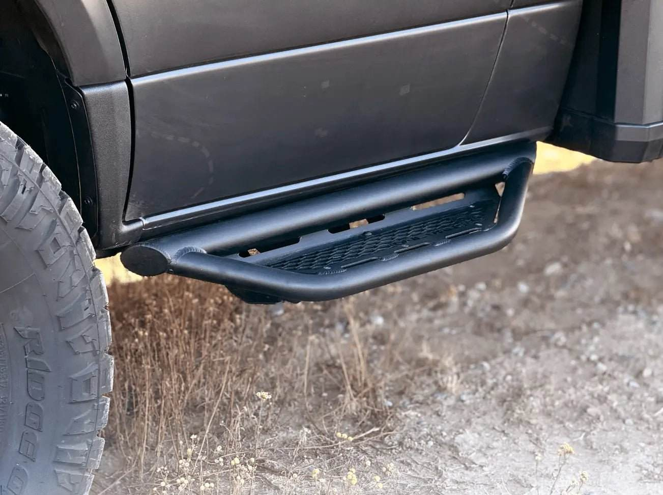 Sprinter Ekko Cab Steps : Tubular