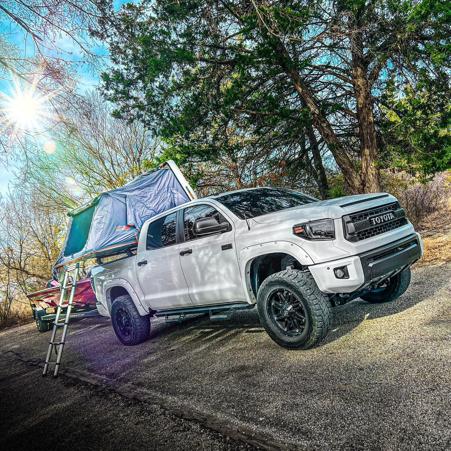 Tundra - Bed Rack for Retractable Covers with T-slots