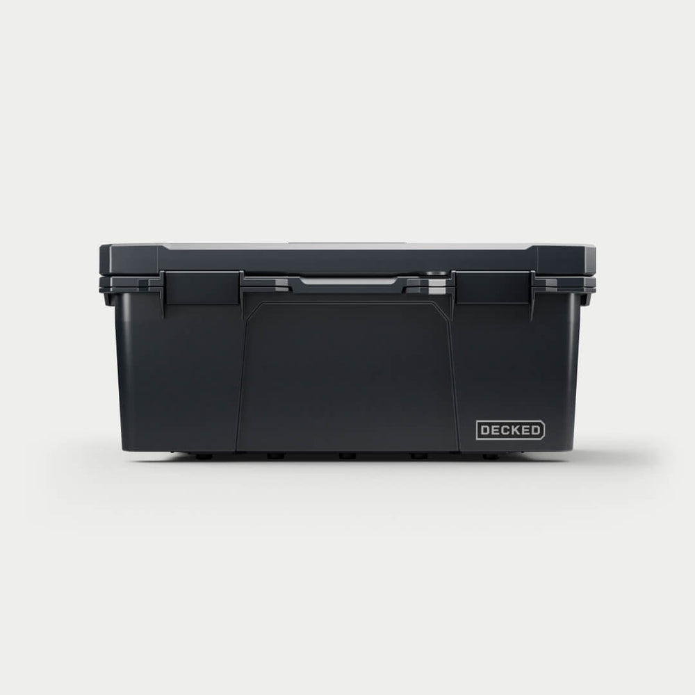 [A0010-SIXR-BLK] Front view of black Sixer 16